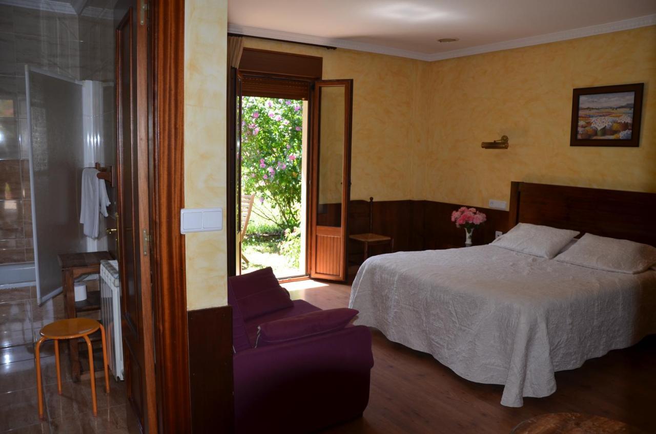 Hotel Arenas De Cabrales- Apartamentos Экстерьер фото